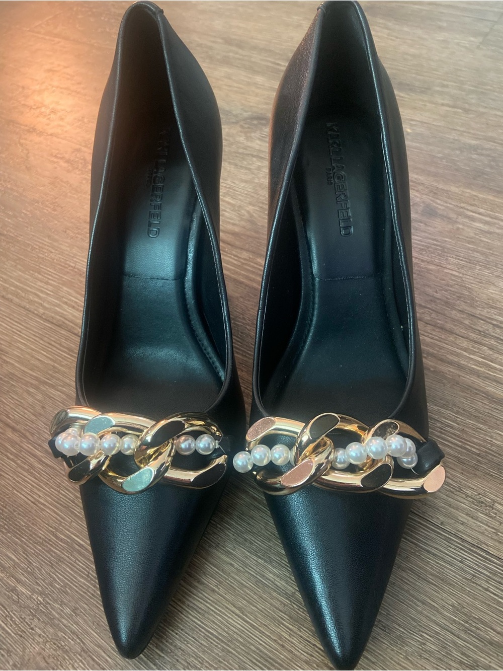 Karl Lagerfeld Black Pointed Pumps with Gold Chain & Pearl Accents